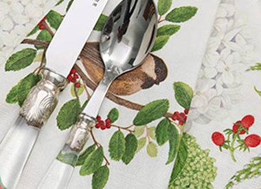 Christmas Entertaining Party & Tablewares