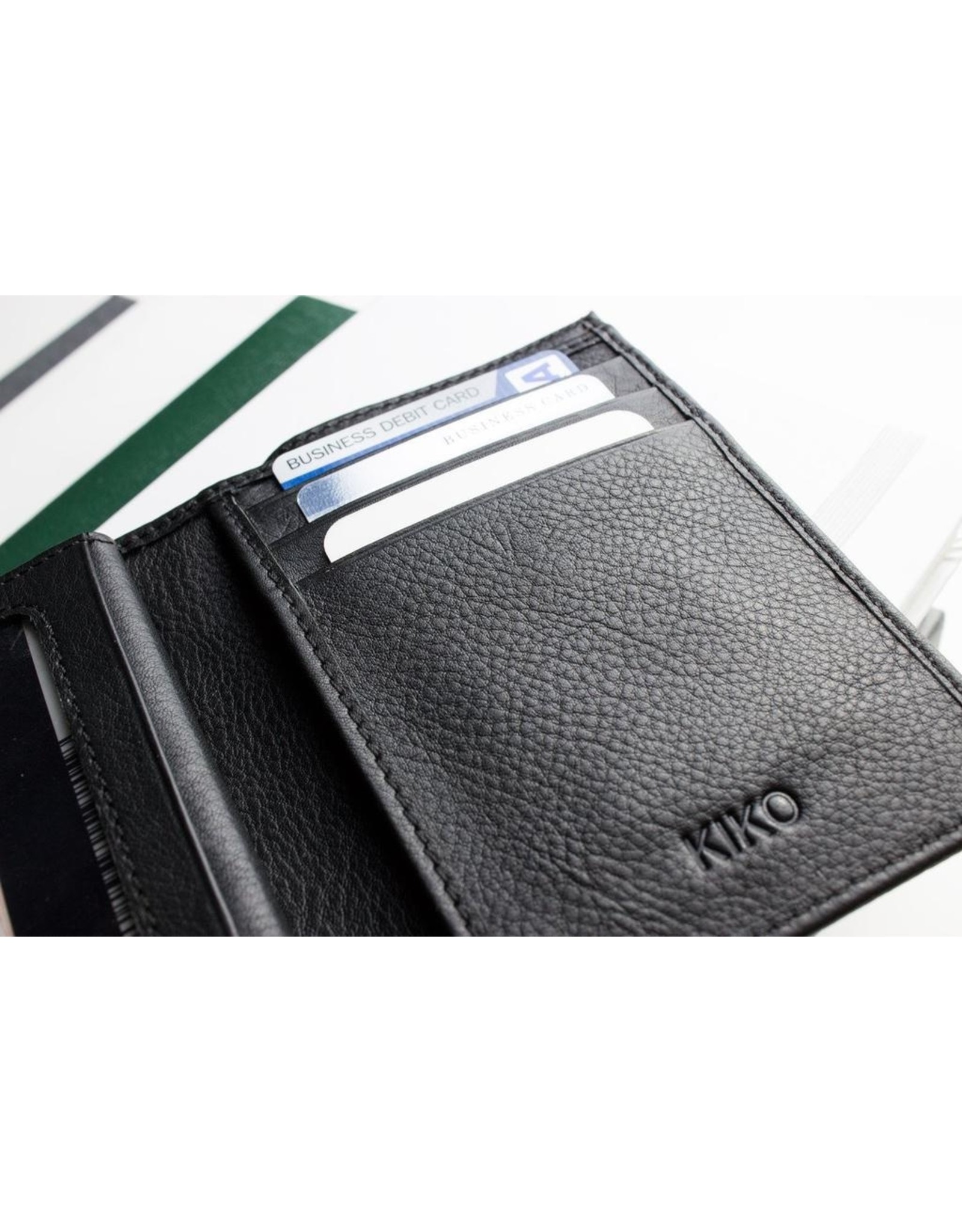 Slimfold Passcase Leather Wallet In Black