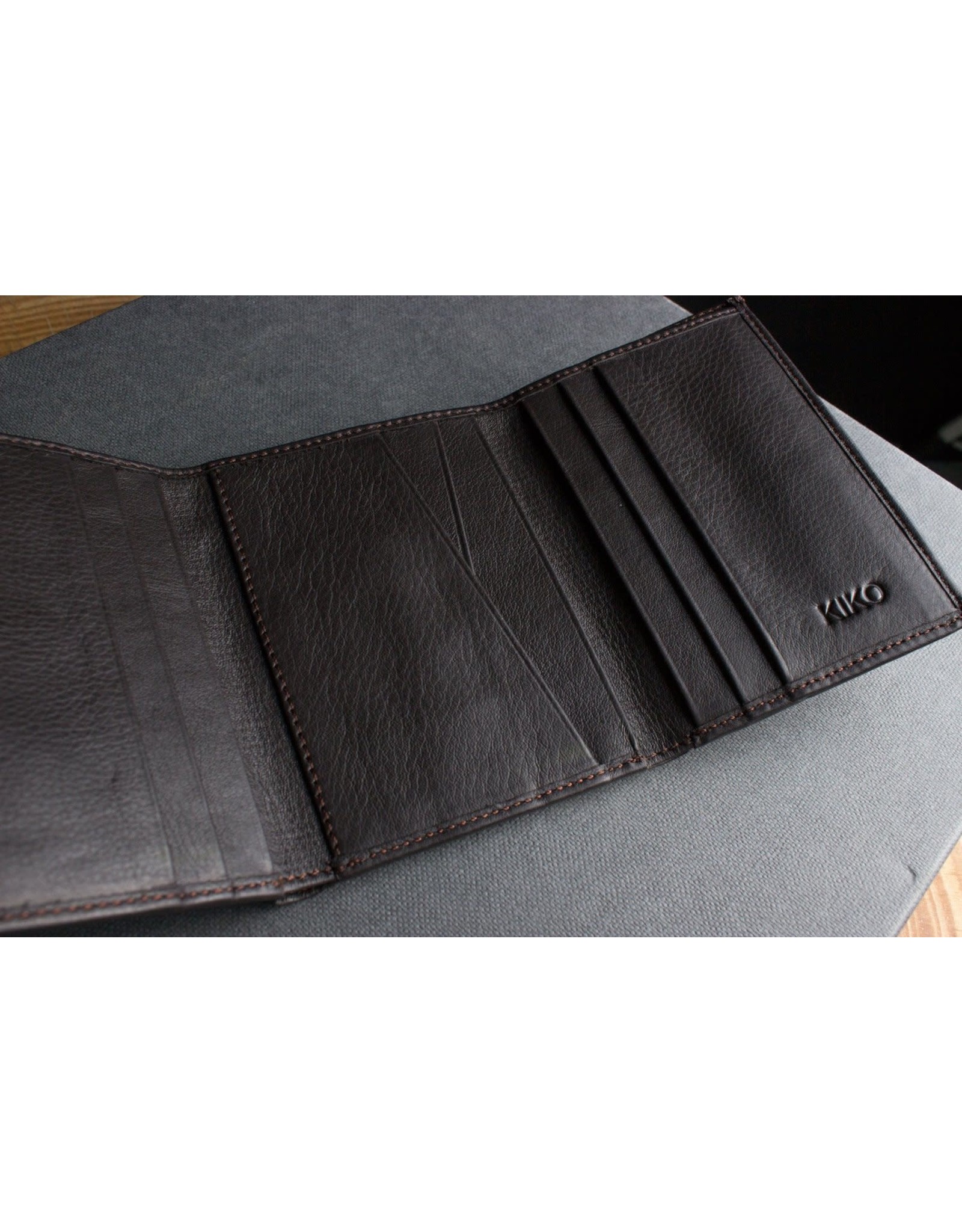 Trifold Leather Wallet In Brown