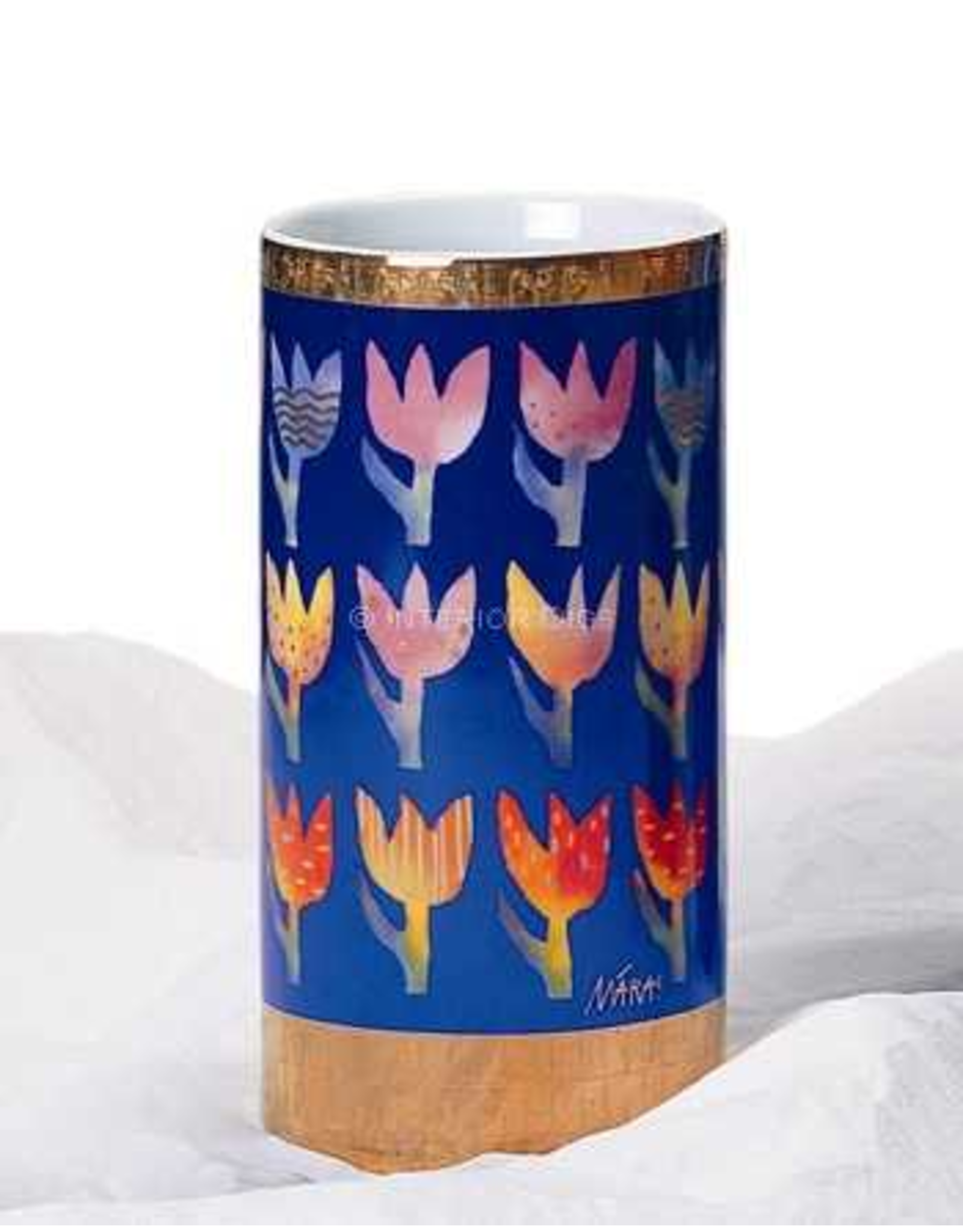 Artis Orbis Vase MĀRA! Feel The Energy! Tulips Vase In Porcelain 8H inches