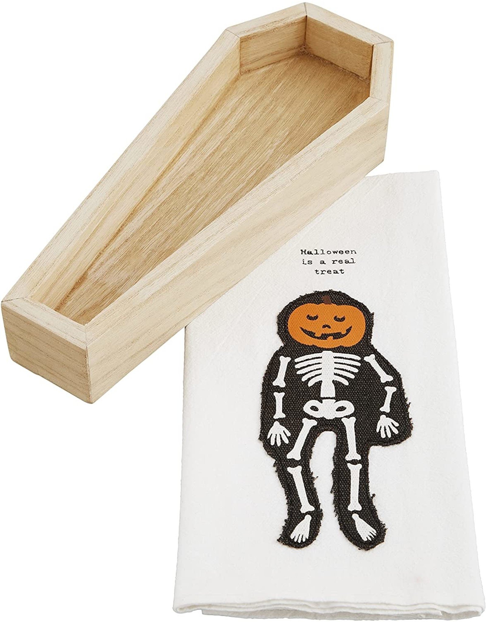 https://cdn.shoplightspeed.com/shops/633980/files/35936706/1600x2048x2/mud-pie-halloween-cracker-dish-set-w-pumpkin-skele.jpg