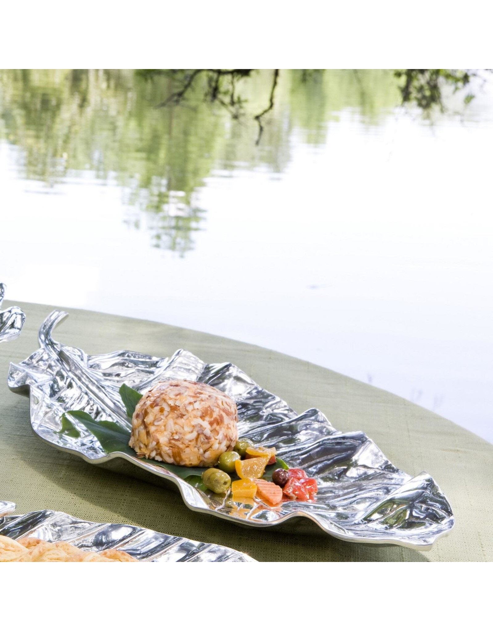 Beatriz Ball GARDEN Zebra Leaf Platter Large
