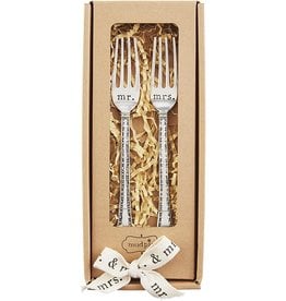 Mud Pie Mr And Mrs Wedding Cake Fork Set w 2 Stamped Silverplate Forks