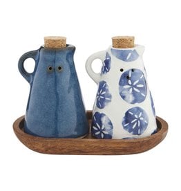 Mud Pie Blue Sea Salt And Pepper Shakers On Wooden Tray