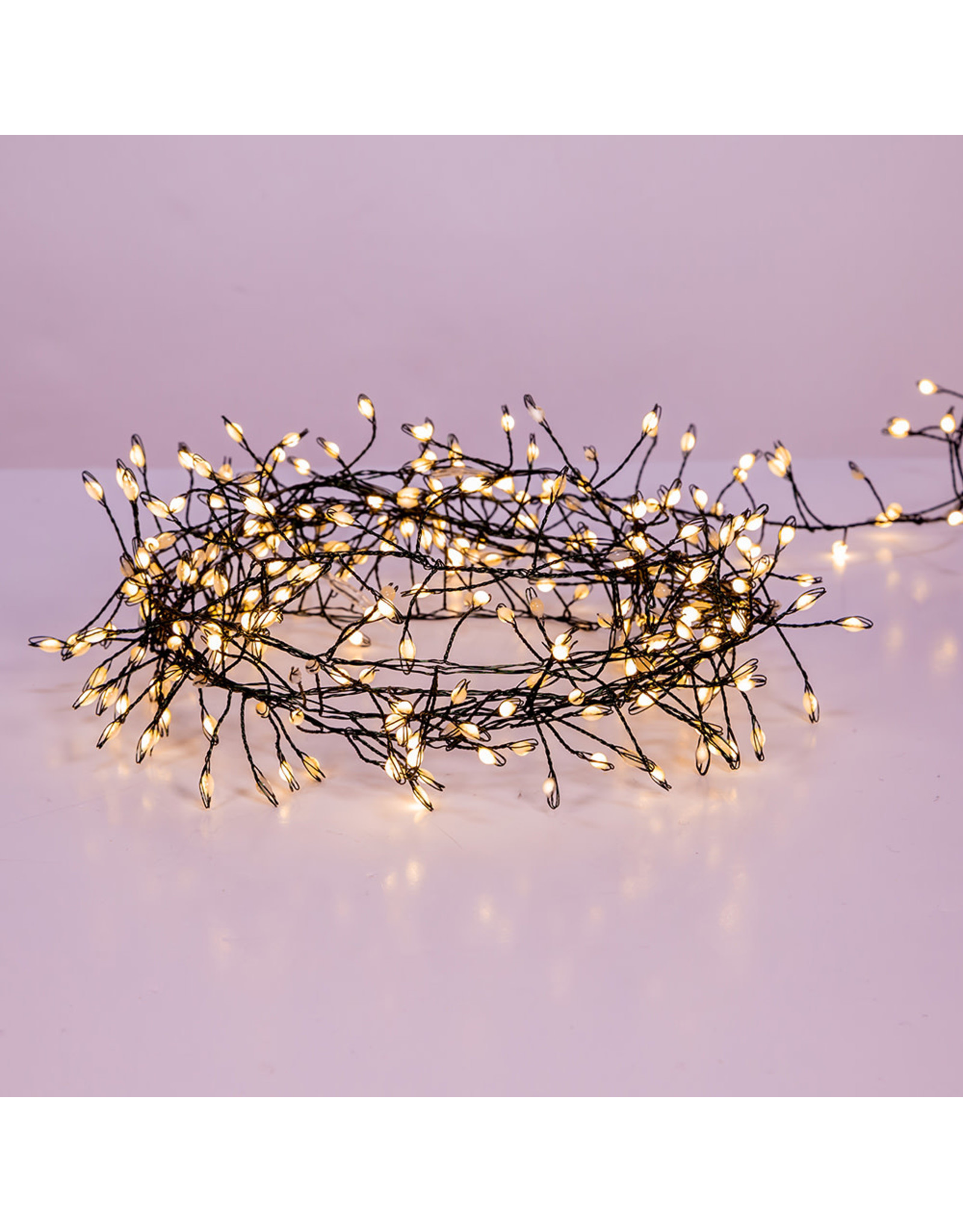 Kurt Adler 300-Light Twinkling Warm White LED Cluster Garland 9.8ft