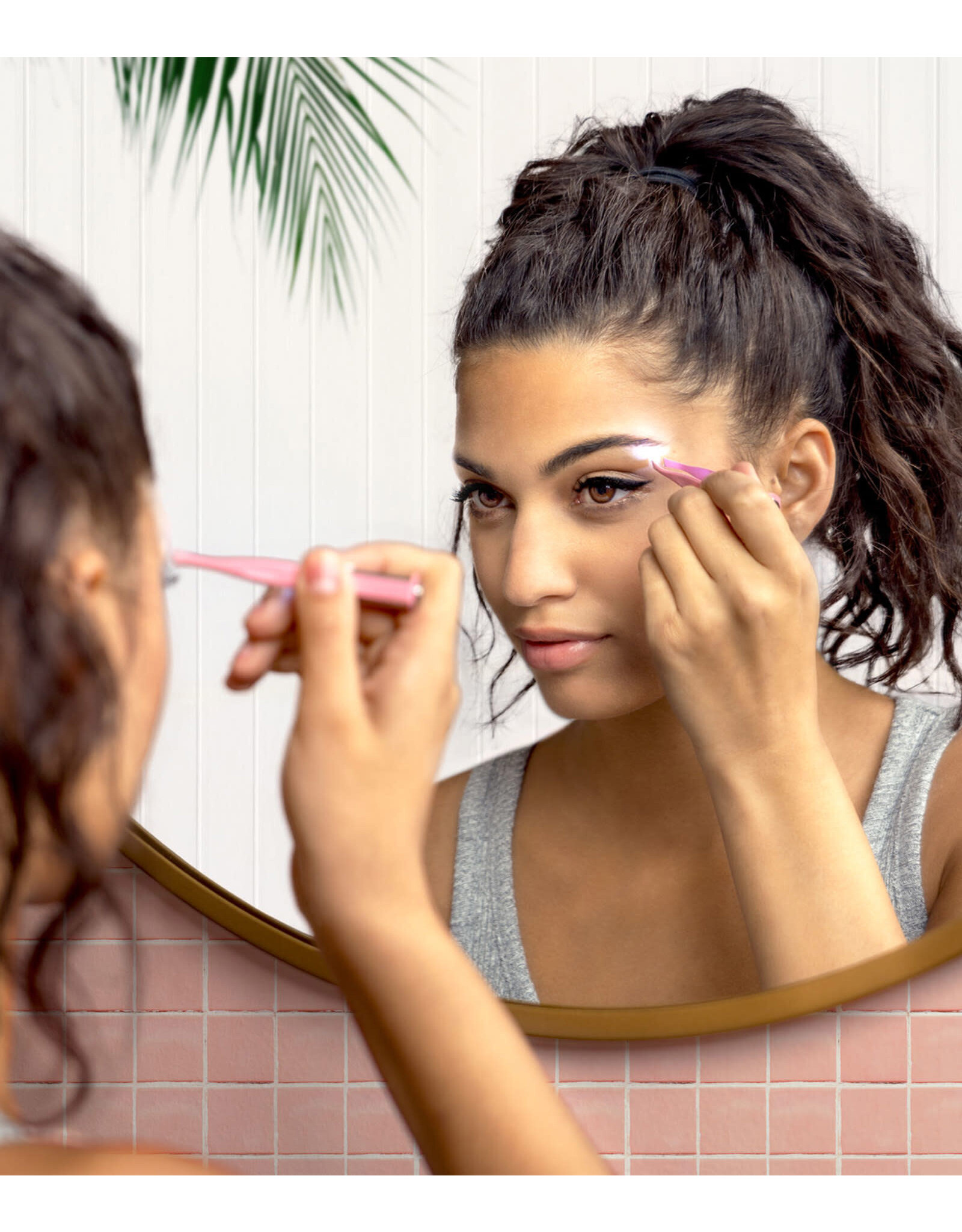 Lemon Lavender Center Stage LED Spotlight Tweezers