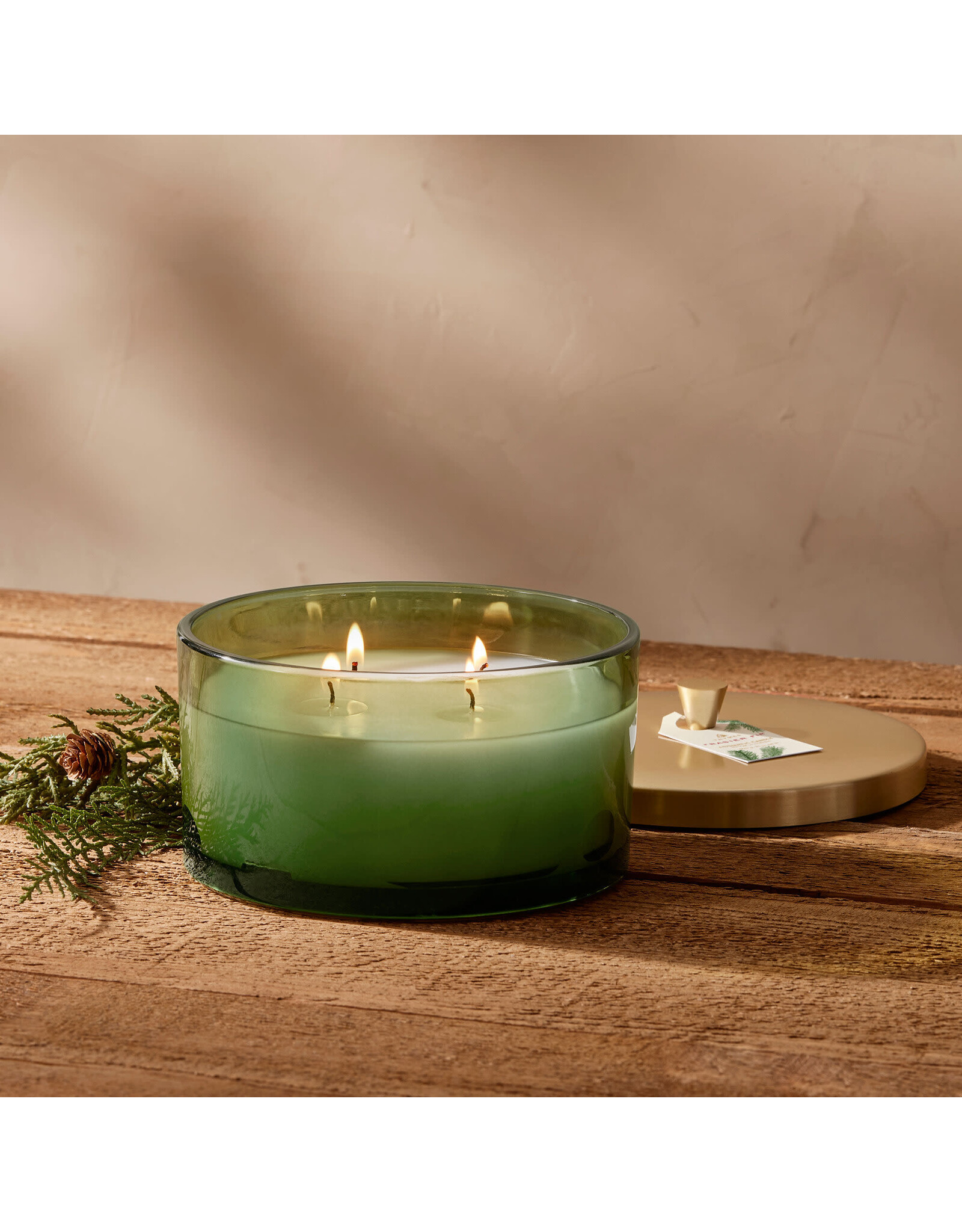 Frasier Fir Green 4-Wick Candle 21oz