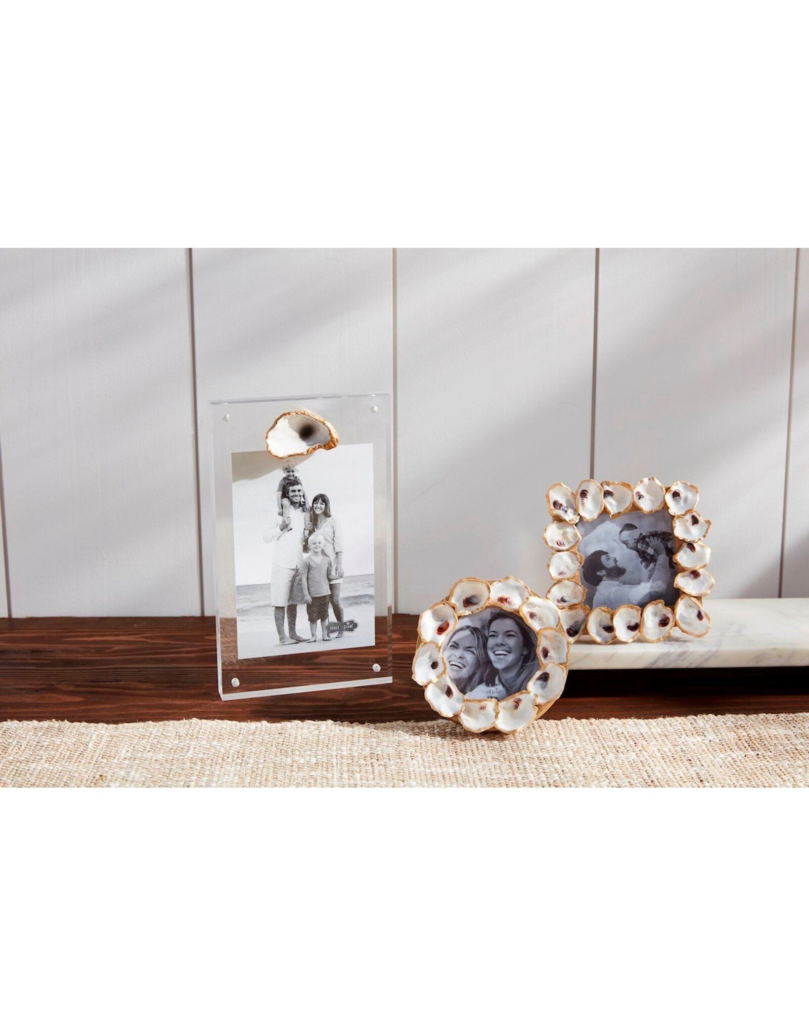 Mud Pie Circle Mini Gold Oyster Shell Picture Frame For 3.5 Photo