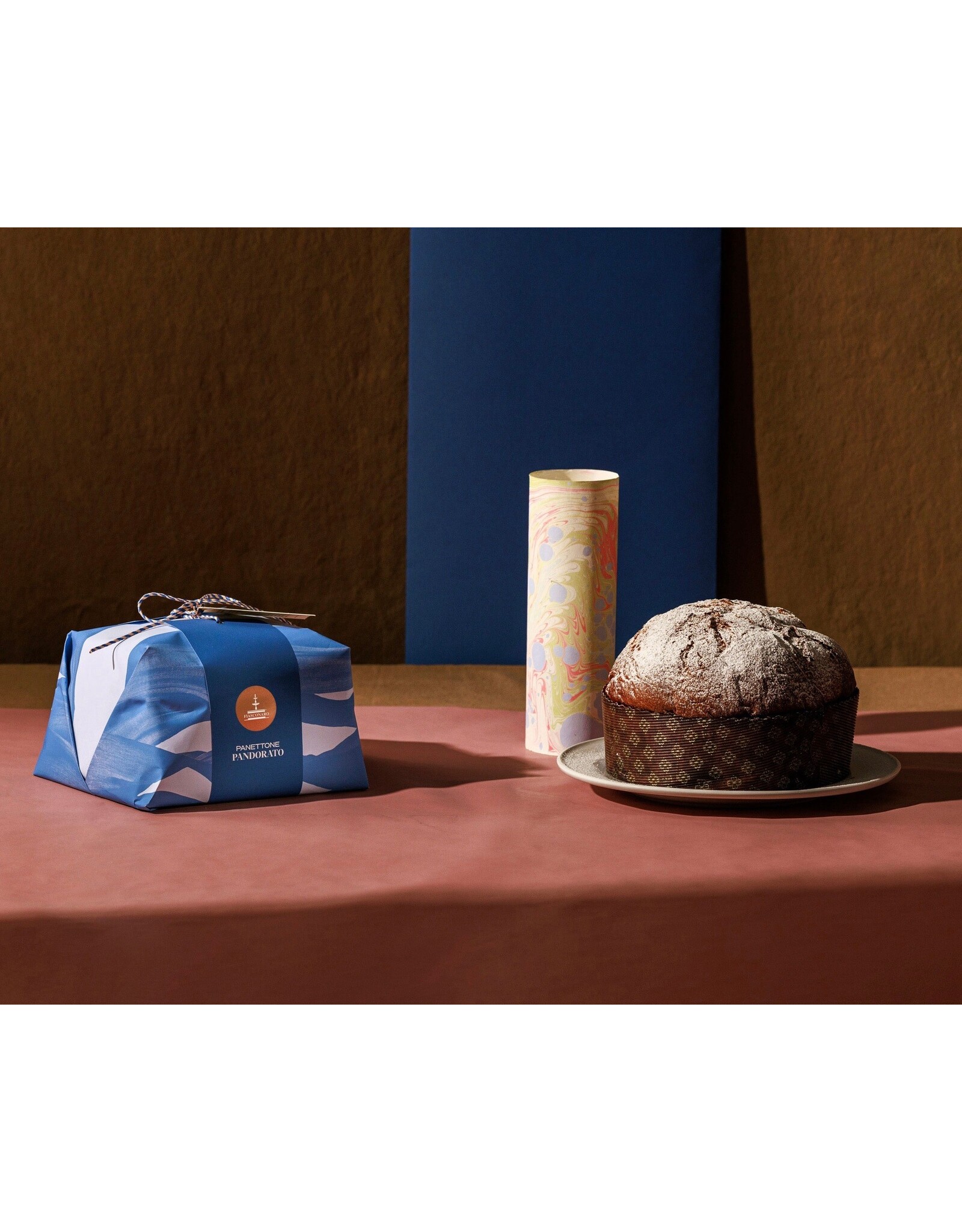 FIASCONARO Panettone Italian Holiday Bread Cake 860g Pandorato