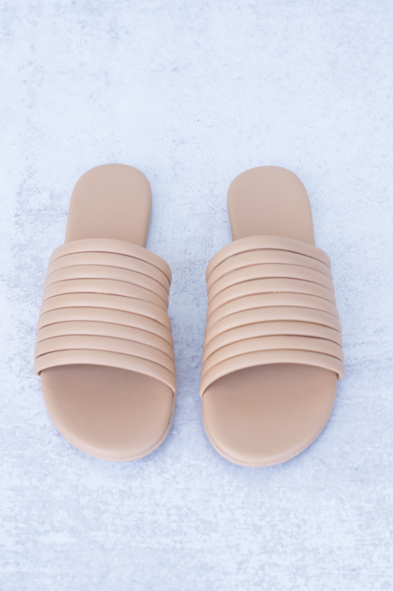 tkees caro black