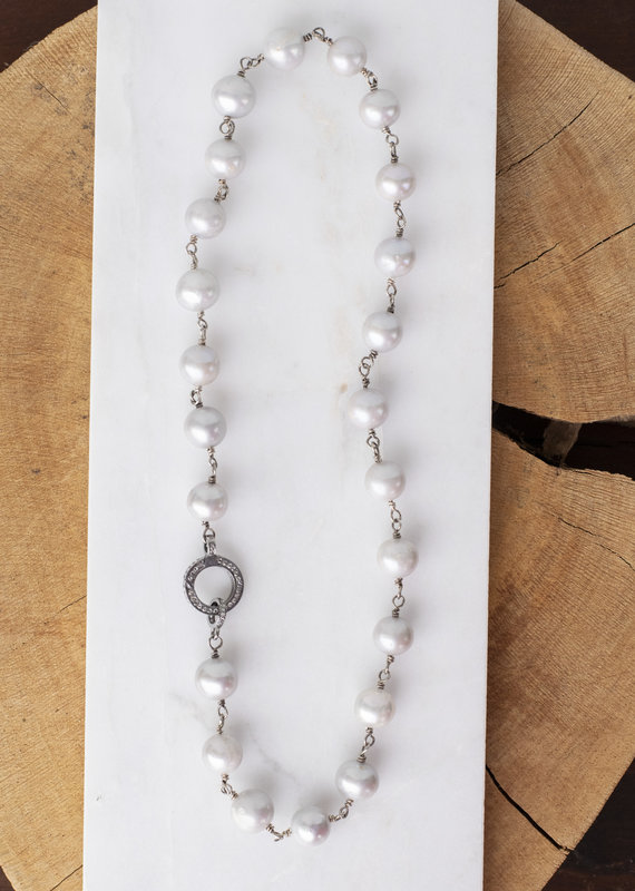 The Woods Fine Jewelry Pearl and Chain Necklace