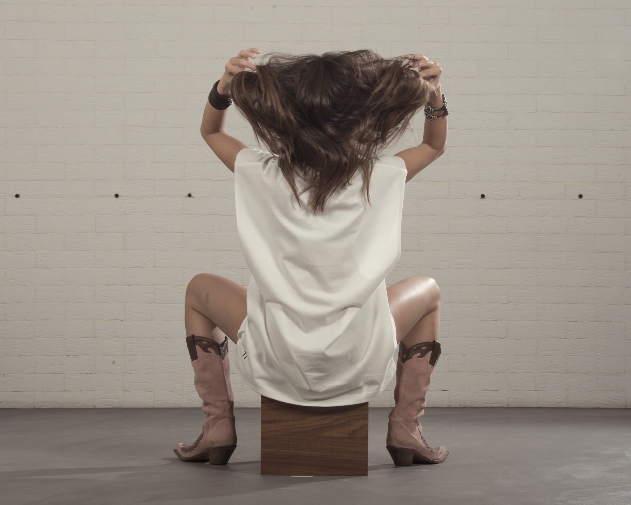 PRIMAL PI Sleeveless Off-White