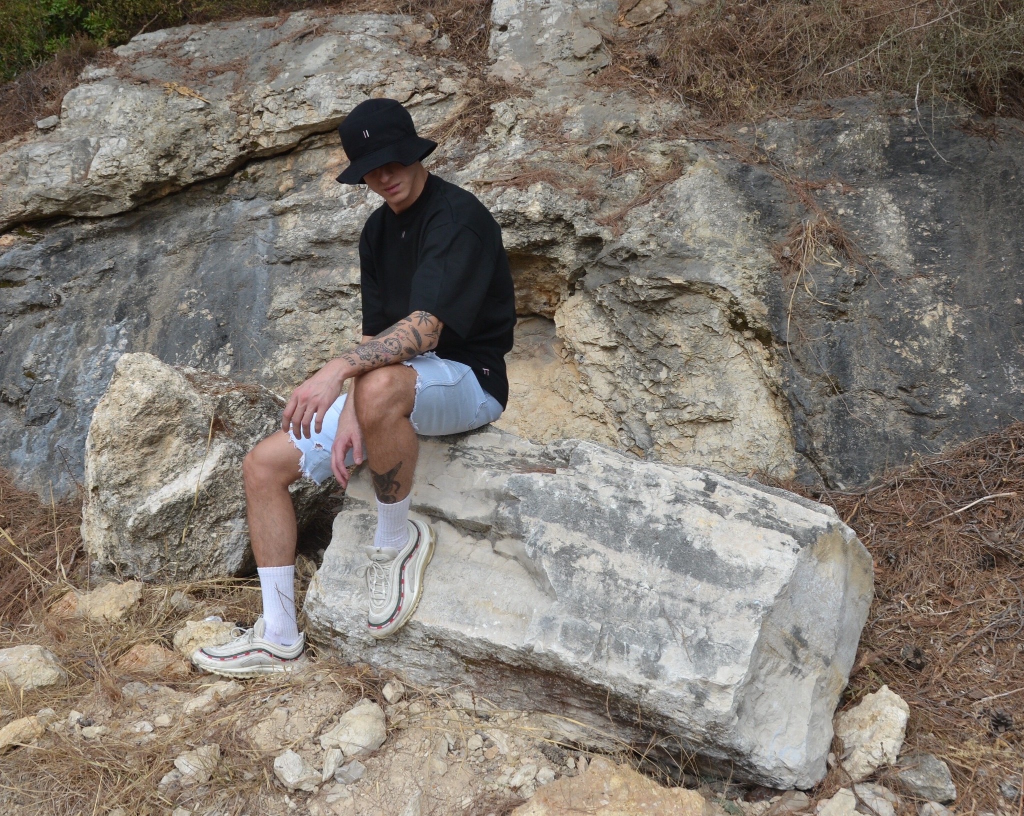 PRIMAL PI Bucket Hat Beanie - Black