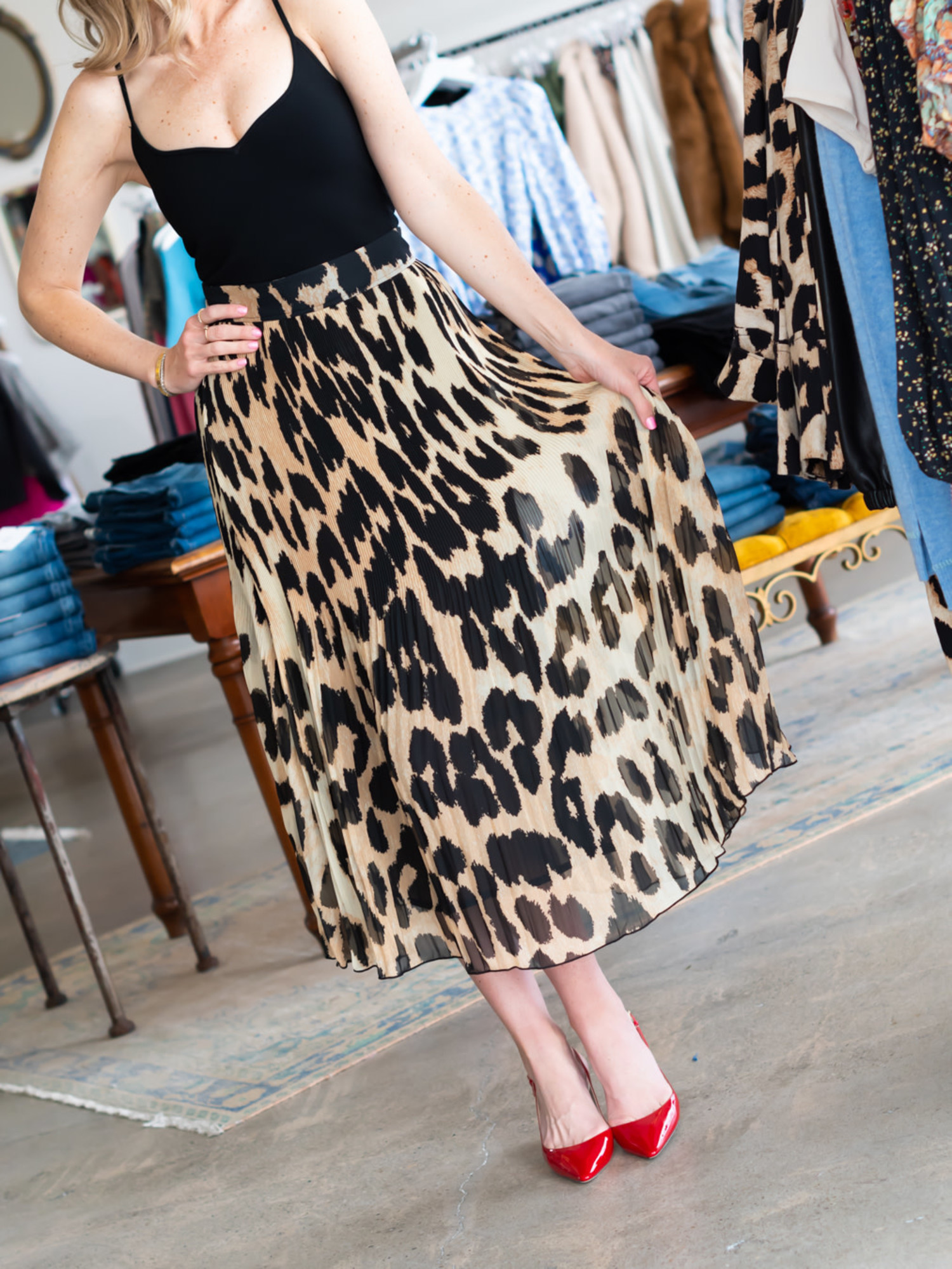 leopard pleated skirt
