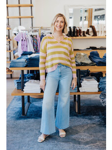 MOTHER DENIM HUSTLER ROLLER FLOOD