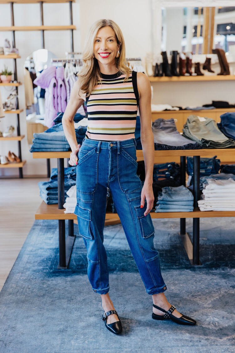 MOTHER DENIM CURBSIDE CARGO FLOOD