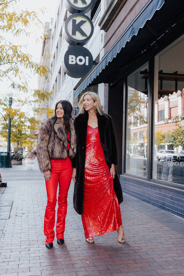 L'AGENCE RUTH STRAIGHT JEAN