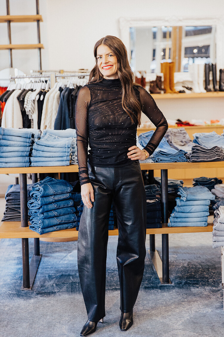 CINQ À SEPT HEATSET SHIRRED MESH TURTLENECK