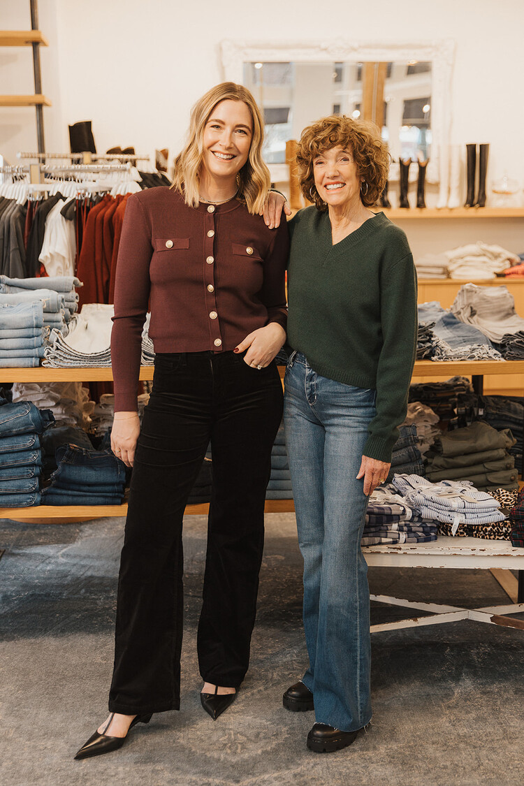 L'AGENCE SERA SNEAKER FLARE JEAN