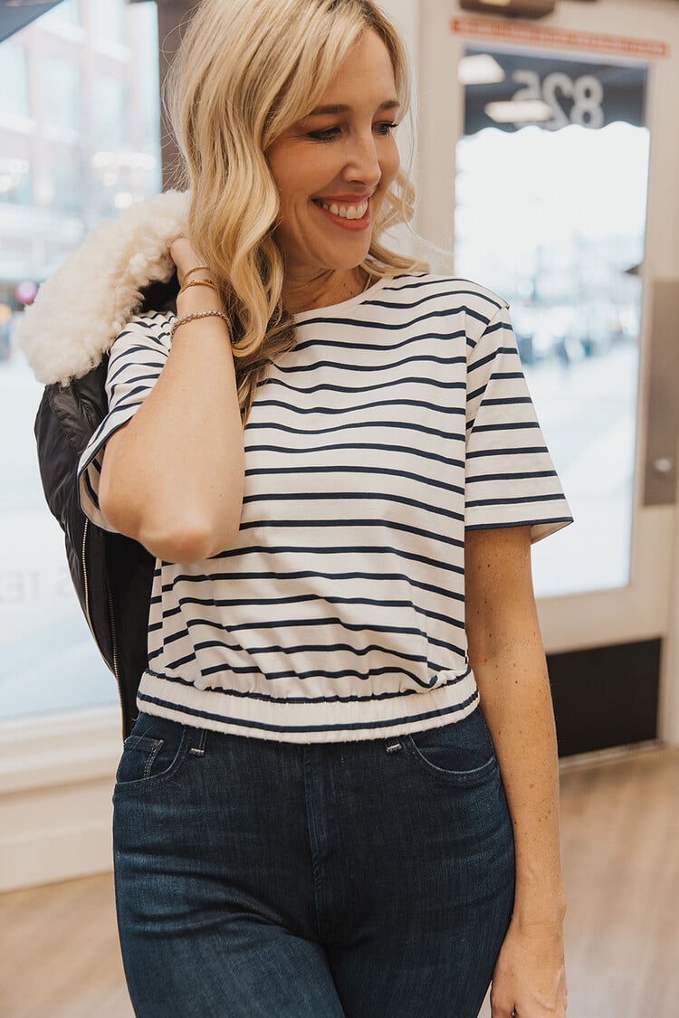 SIMKHAI JOJO CROPPED T SHIRT