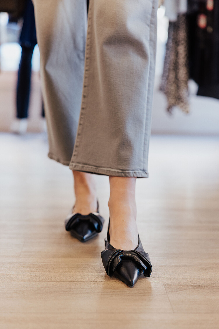 MOTHER DENIM DODGER FLOOD