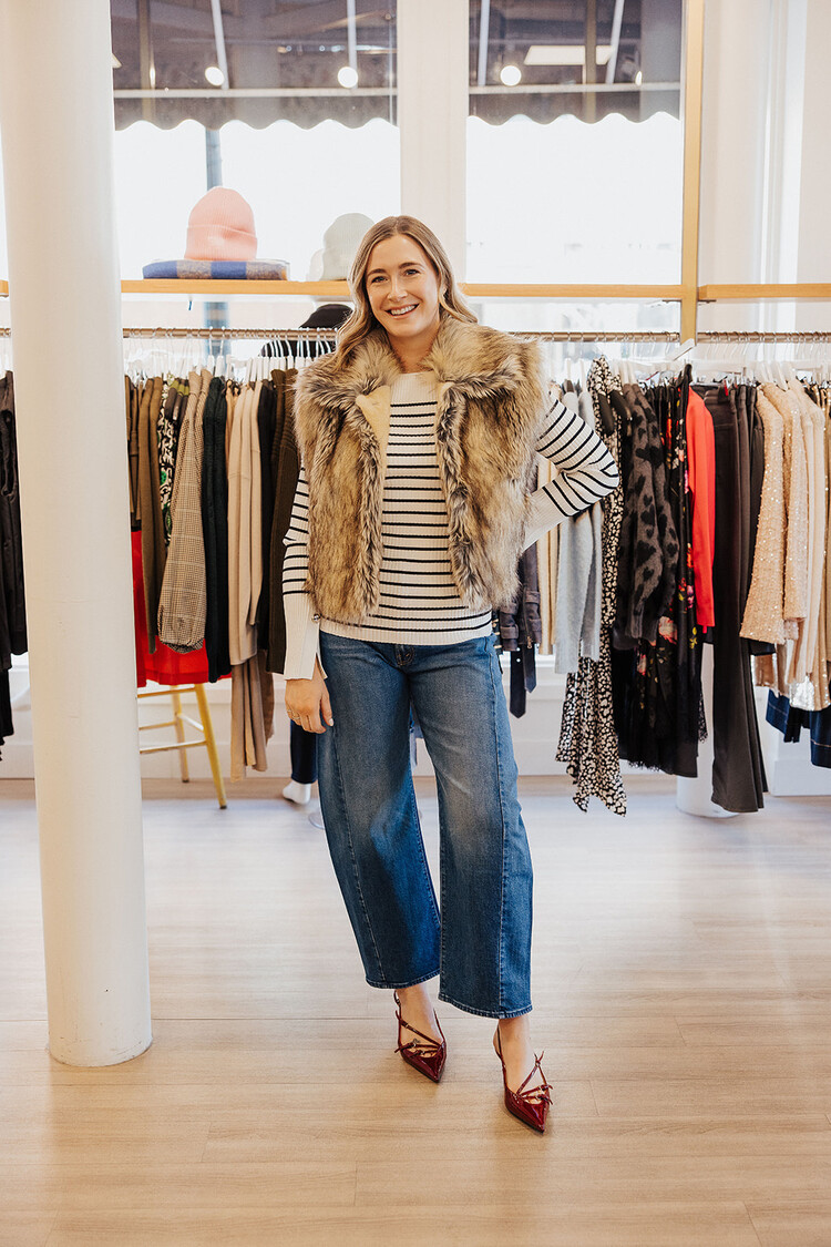 MOTHER DENIM FULL PIPE FLOOD