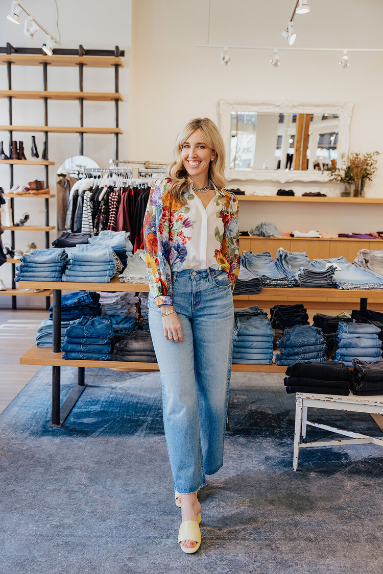 ALICE + OLIVIA ROANNE BLOUSE