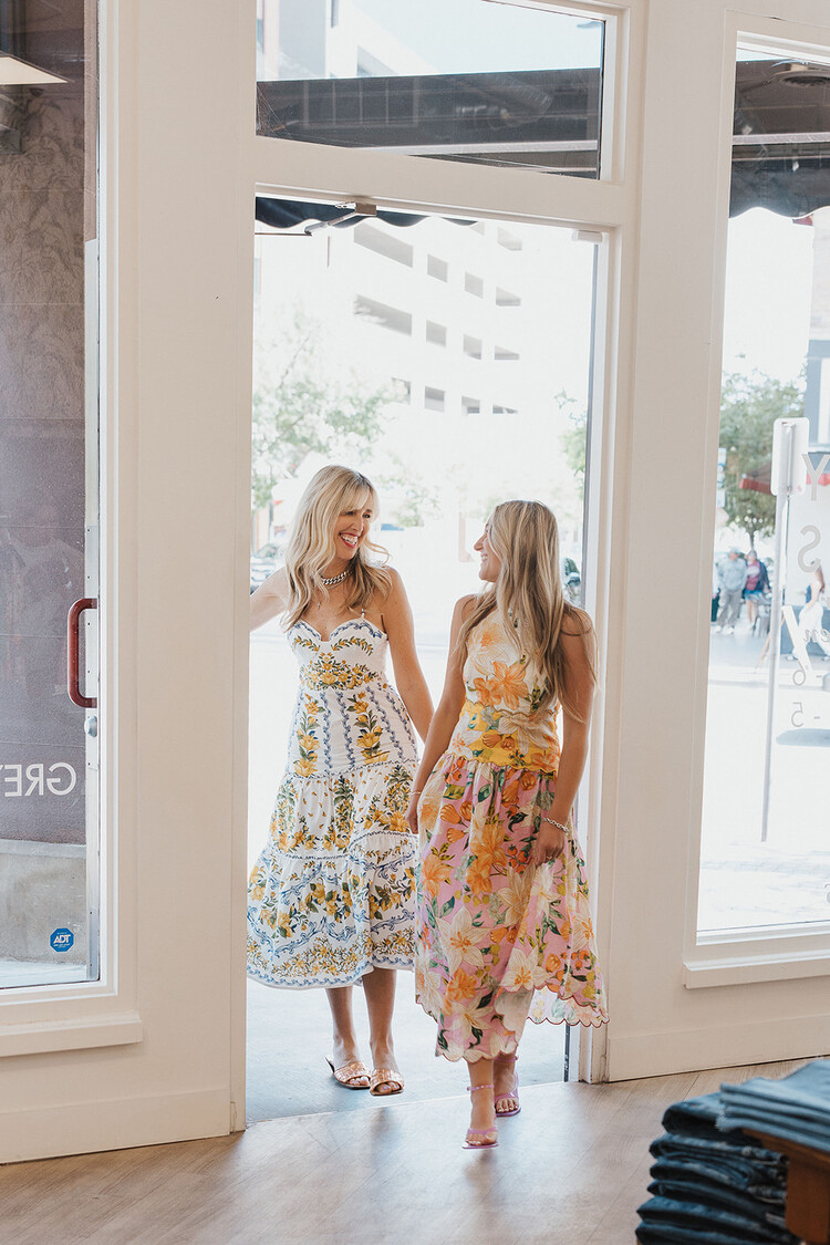 FARM RIO GUARAGARDEN MIDI DRESS