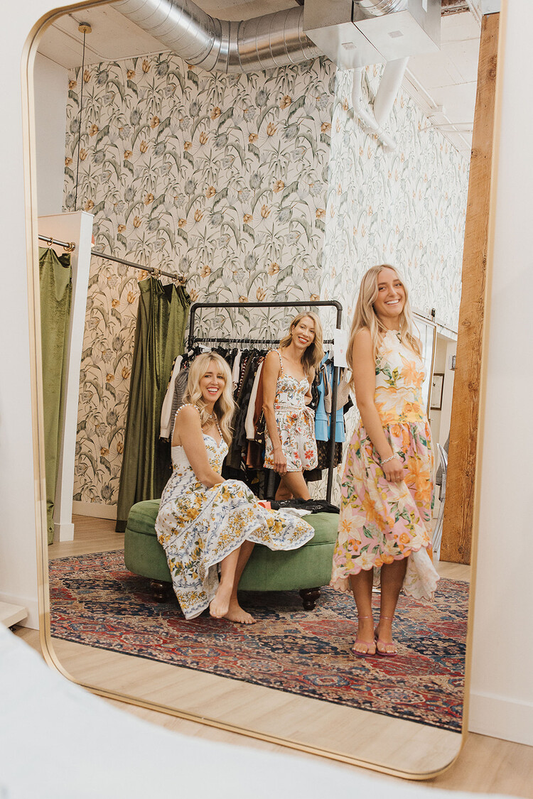 FARM RIO GUARAGARDEN MIDI DRESS