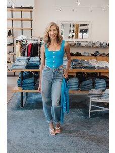 MOTHER DENIM FANGIRL BUTTON SKIMP CUFF