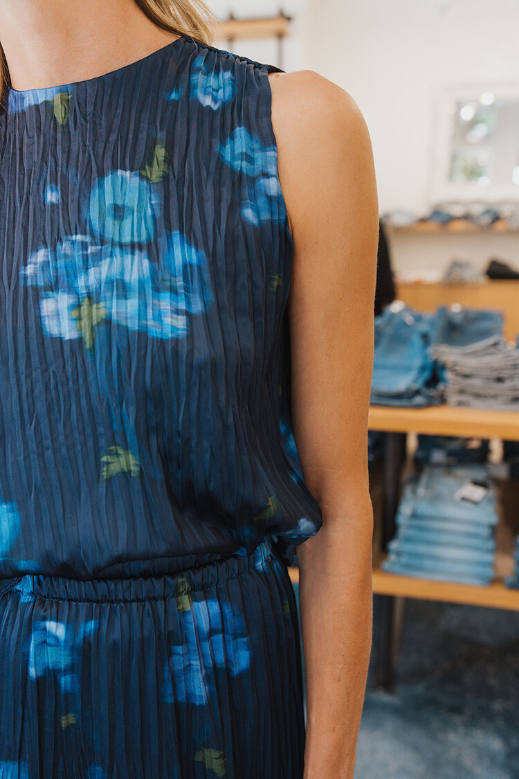 VINCE  POPPY BLUR CRUSHED SHELL