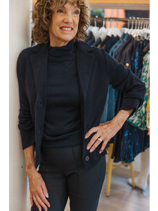 VINCE SLEEVELESS MOCK NECK