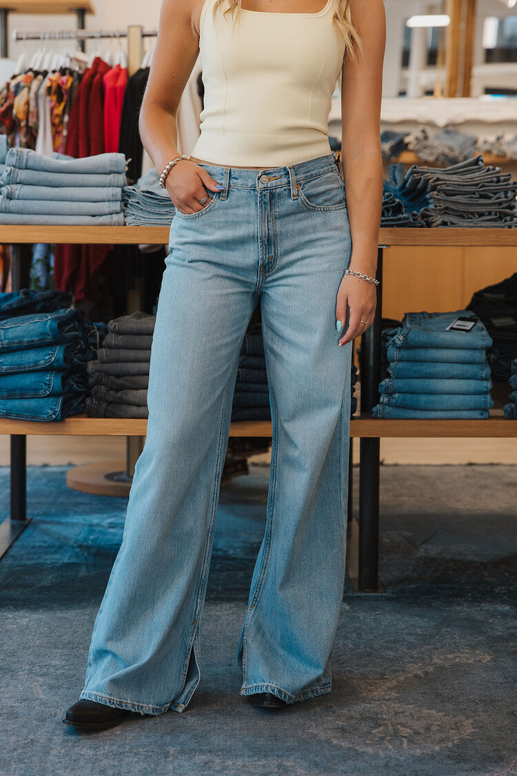 RE/DONE LOW RIDER LOOSE JEAN