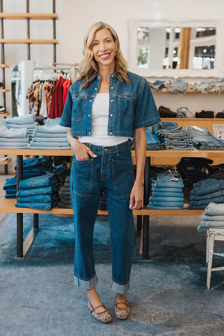 RE/DONE  OVERSIZED CROP SHIRT