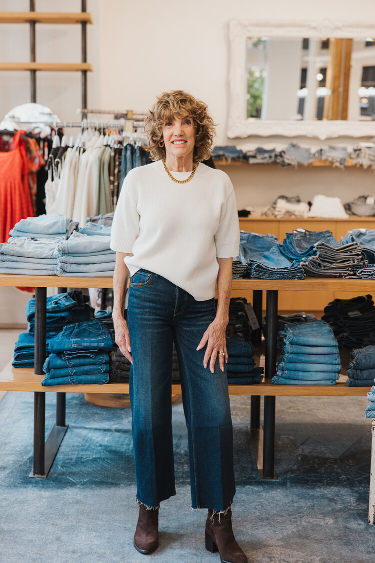 THEORY CROPPED CASHMERE TEE