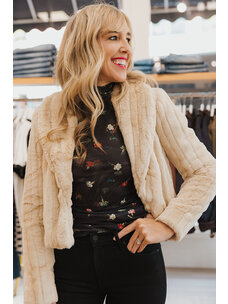 L'AGENCE L'AGENCE DAVY CROP FUR JACKET