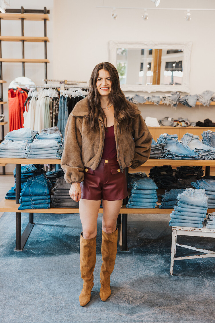 L'AGENCE DIONNE FAUX LEATHER SHORT