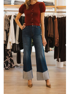 MOTHER DENIM HUSTLER ROLLER SNEAK CUFF