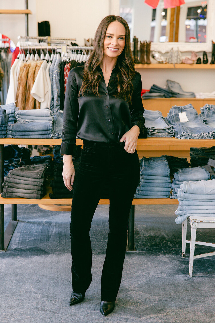 L'AGENCE  STEVIE STRAIGHT VELVET PANT