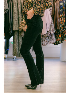 L'AGENCE STEVIE STRAIGHT VELVET PANT
