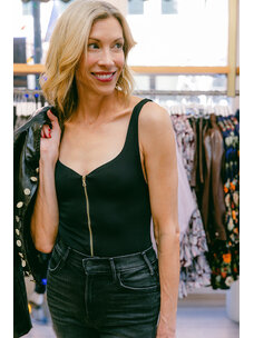 ALICE + OLIVIA EVE ZIP FRONT BODYSUIT