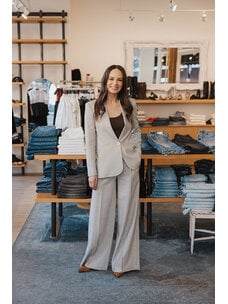 L'AGENCE ALLANAH PINSTRIPE TROUSER