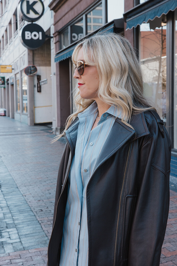 VINCE  LEATHER OVERSIZED BIKER JACKET