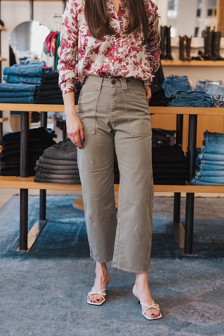 MOUSSY DENIM  POMONOK GUSSET CARGO PANT