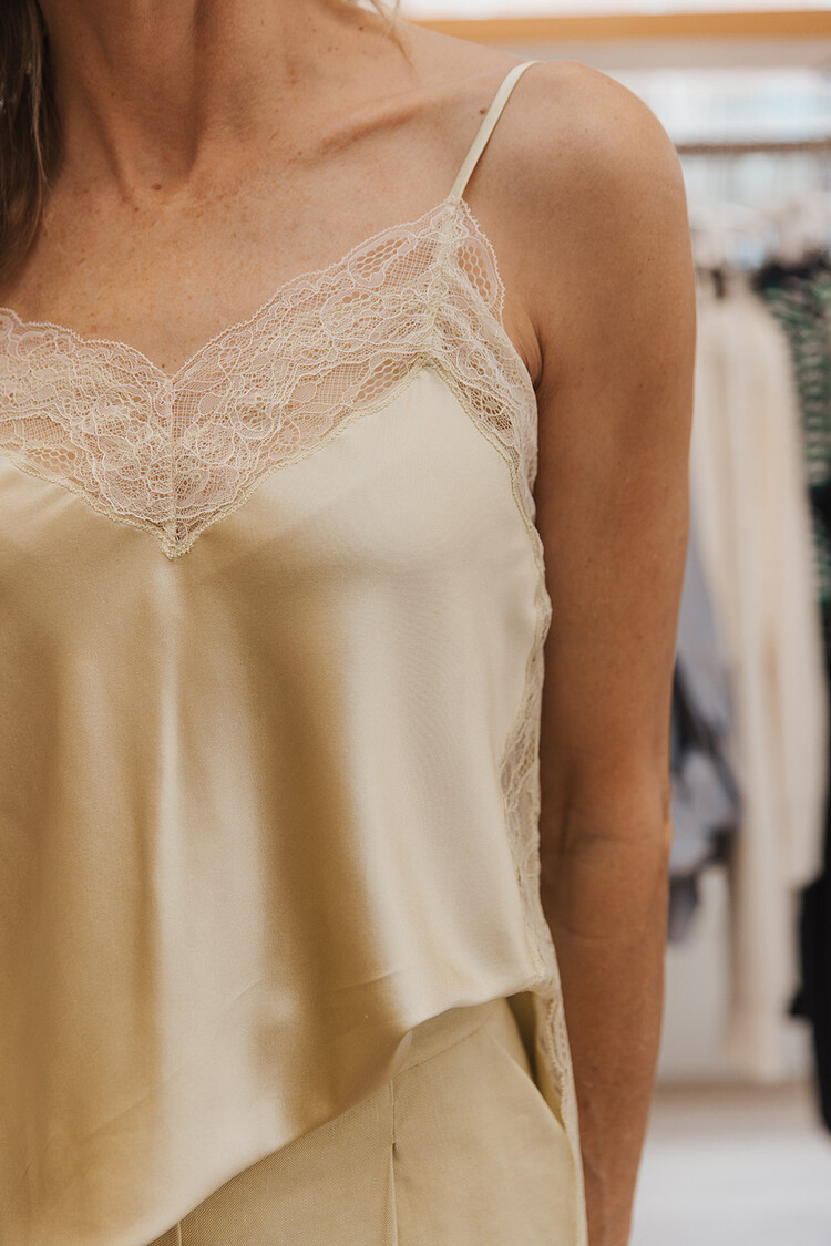 VERONICA BEARD  JOHANAN TOP