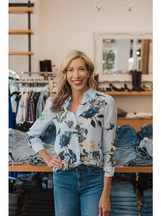 ALICE + OLIVIA WILLA PLACKET TOP
