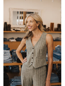 L'AGENCE DRINA VEST OLIVE GREEN