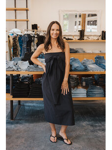 VINCE VINCE TIE SMOCKED CAMI DRESS