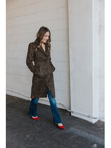 L'AGENCE L'AGENCE LANEY LEOPARD COAT