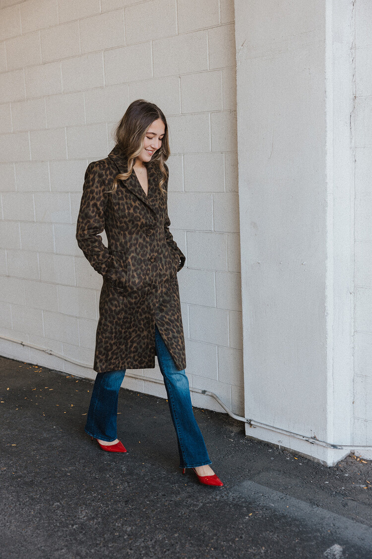 L'AGENCE L'AGENCE LANEY LEOPARD COAT